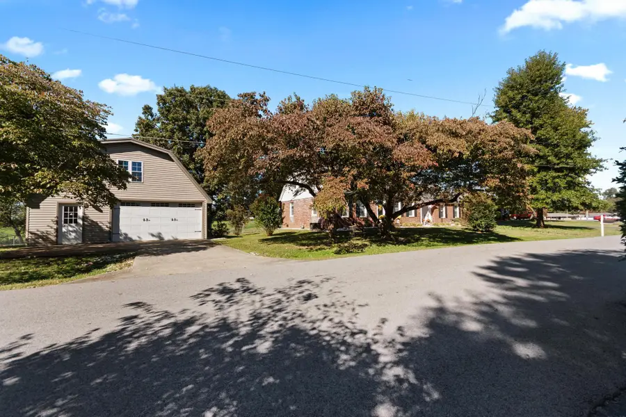 110 Manor Drive, Princeton, KY 42445 - #3
