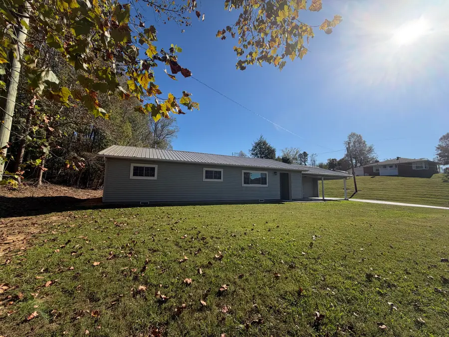 4708 E Ky 8, Vanceburg, KY 41179 - #3
