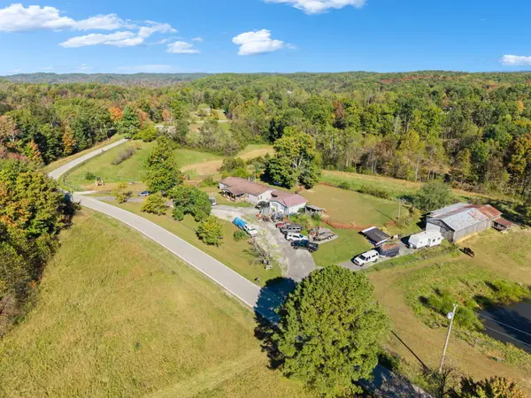 3821 Amos Ridge Road, Frenchburg, KY 40322