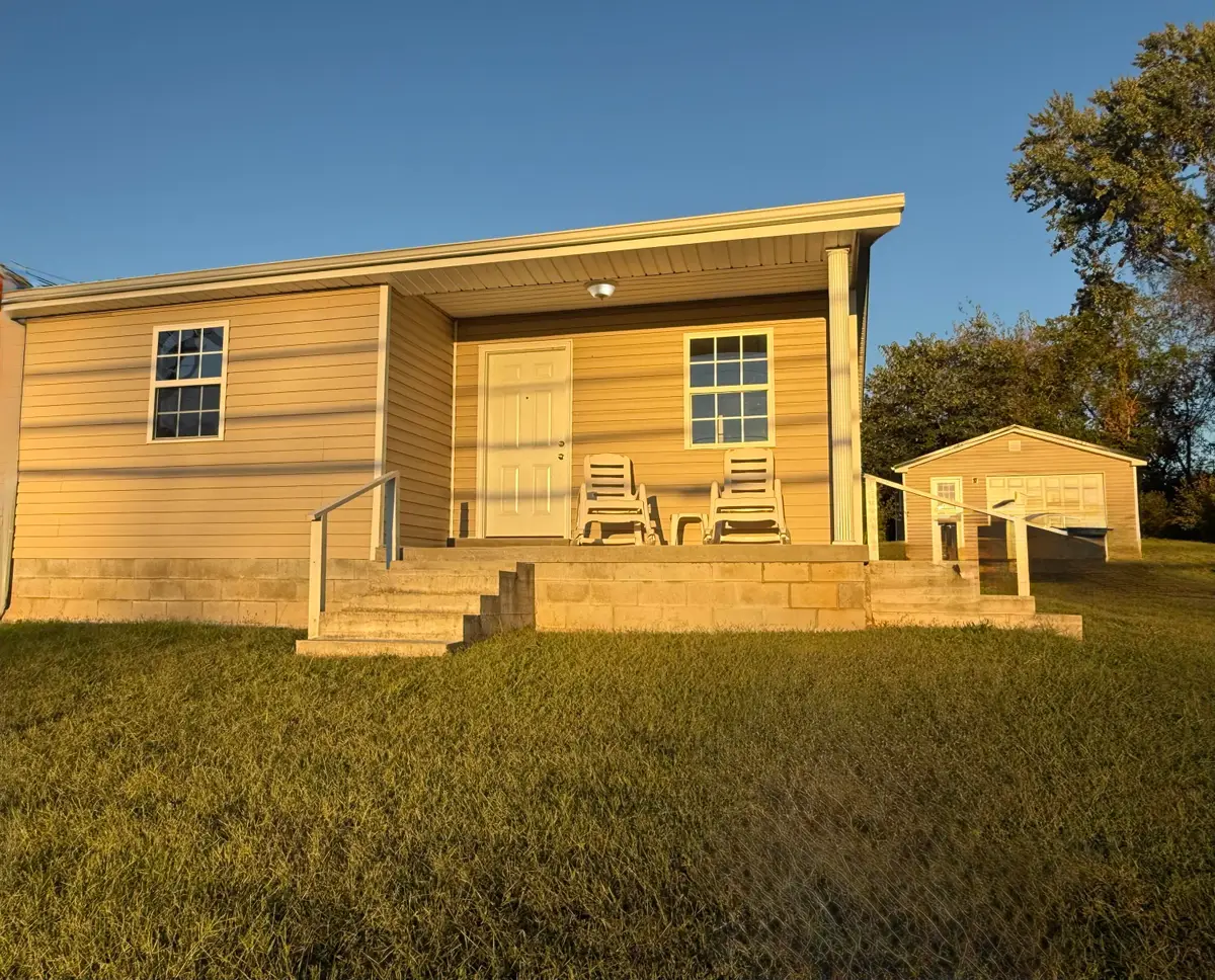 405 S Vine Street, Somerset, KY 42501 - #1