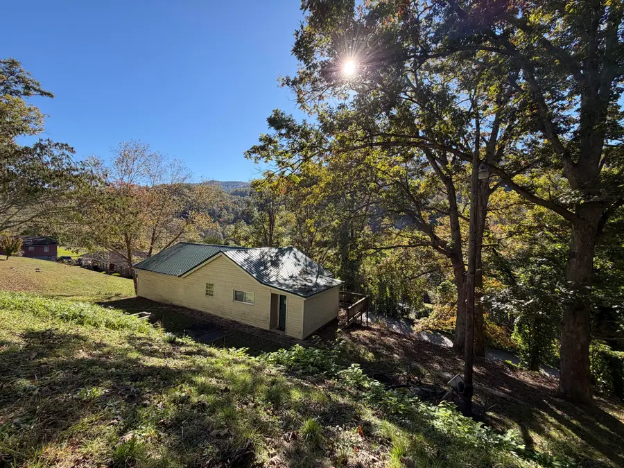 24263 Old Highway 119, Cumberland, KY 40823 - #3