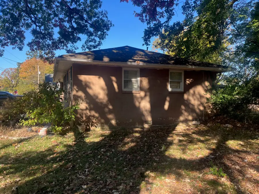 2323 Barnett Street, Paducah, KY 42003 - #3