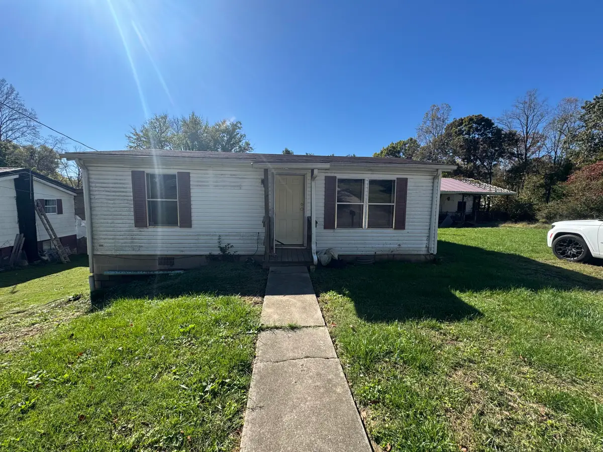 114-116 Hicks Court Court, Ashland, KY 41102 - #1
