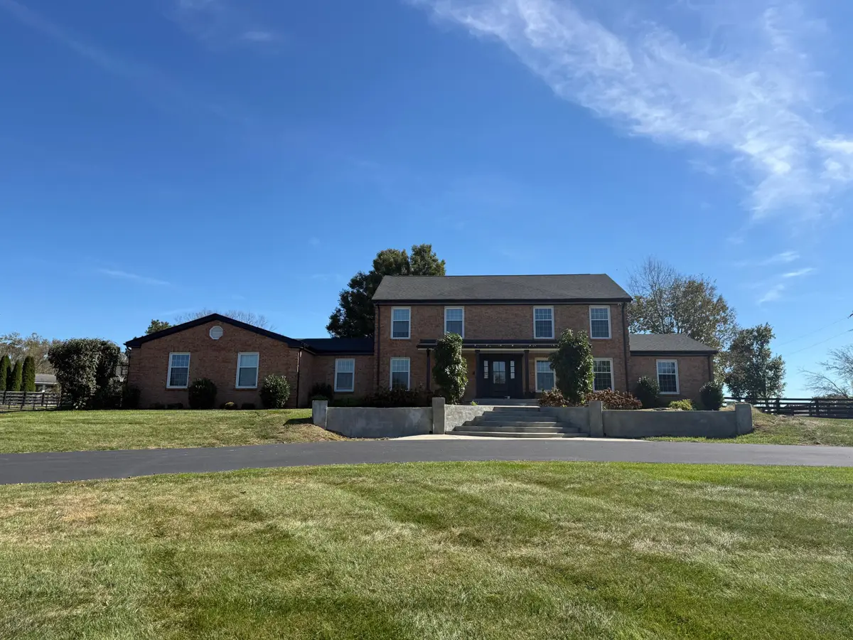 136 Paddock Drive, Nicholasville, KY 40356 - #1