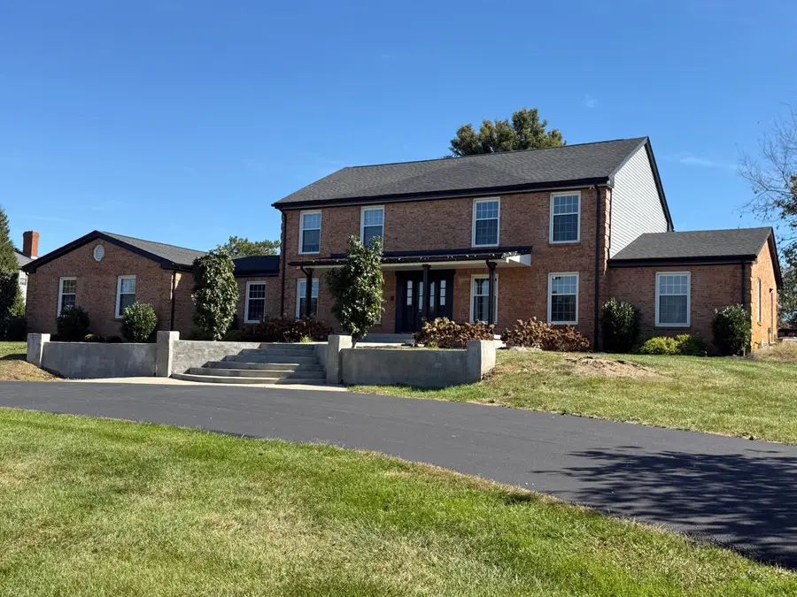 136 Paddock Drive, Nicholasville, KY 40356 - #2
