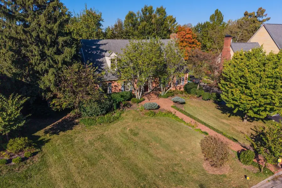 725 Edgewater Drive, Lexington, KY 40502 - #3