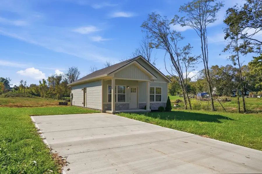 508 Jones Street, Harrodsburg, KY 40330 - #3