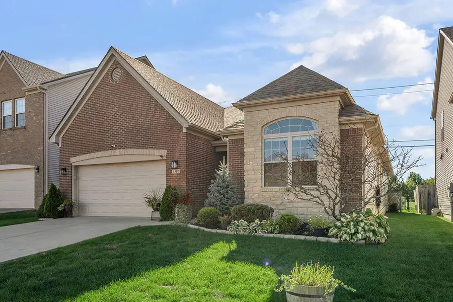 4560 Larkhill Lane, Lexington, KY 40509 - #2