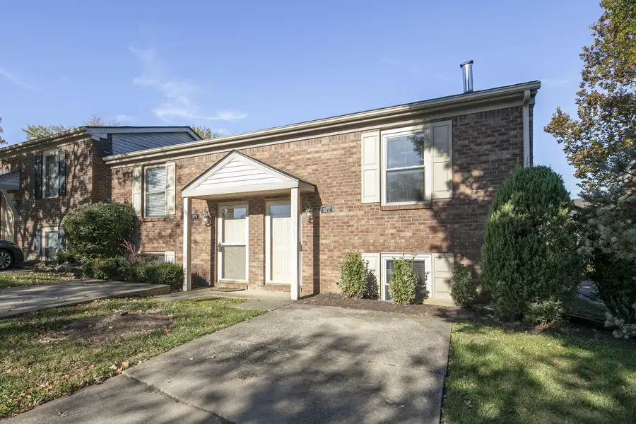 577 El Paseo Place, Lexington, KY 40517 - #3