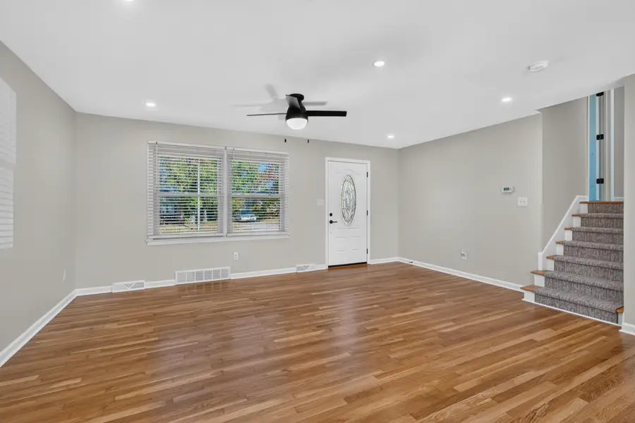 3266 Aqueduct Drive, Lexington, KY 40517 - #2