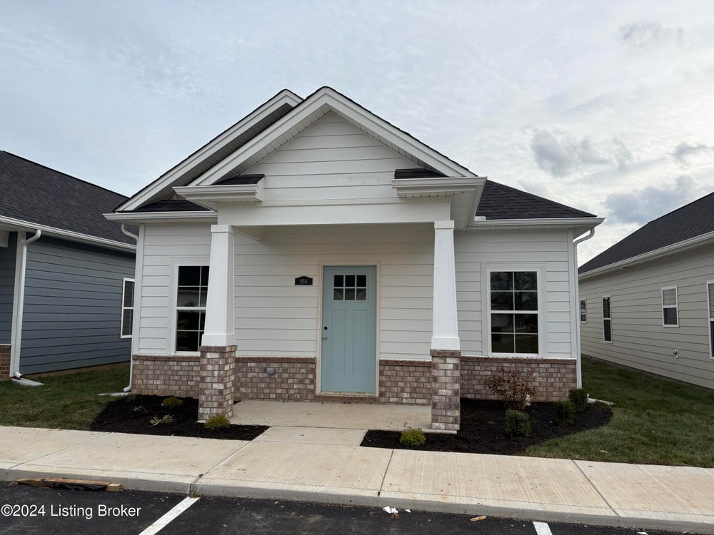 854 Rosemary Ln, La Grange, KY 40031 ERA