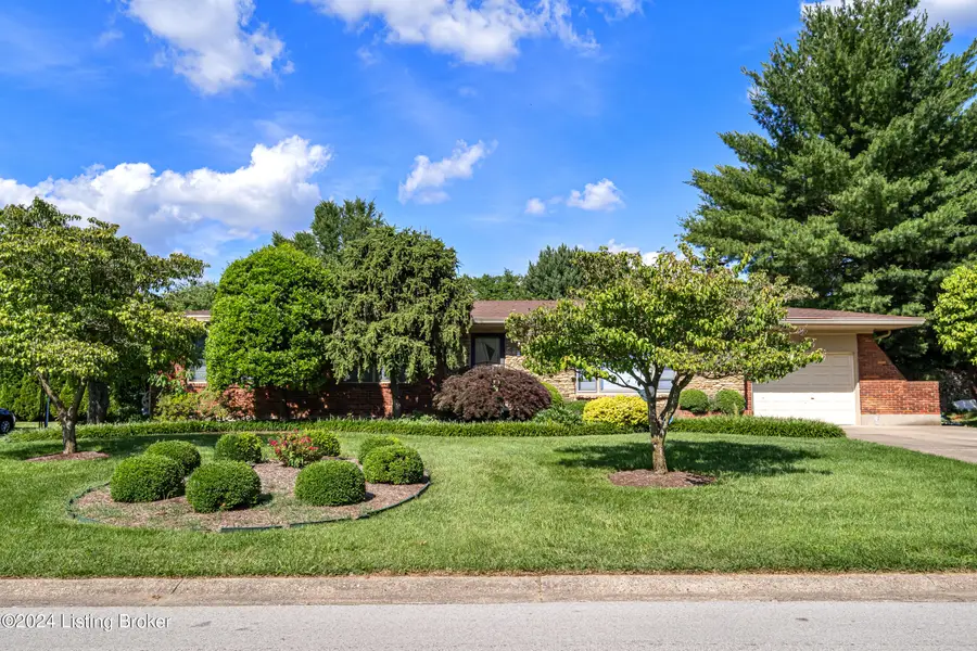 1515 Vivian Ln, Louisville, KY 40205 - Image #3