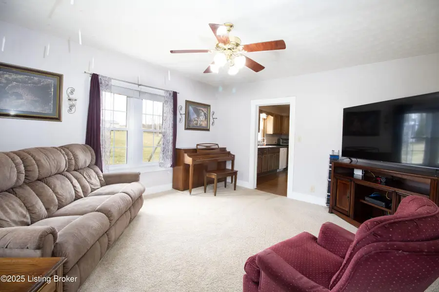 98 Clark Road Rd, Campbellsville, KY 42718 - Image #3