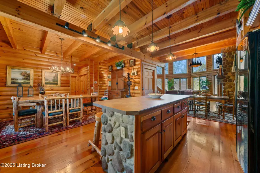 630 Eagle Point Dr, Austin, KY 42123 - Image #3