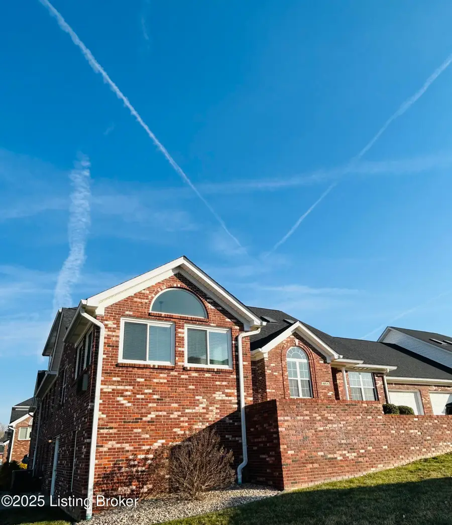 105-A Legacy Ct, Elizabethtown, KY 42701 - Image #2