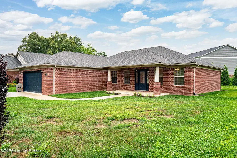 135 Vineland Parkway Dr, Vine Grove, KY 40175 - Image #2