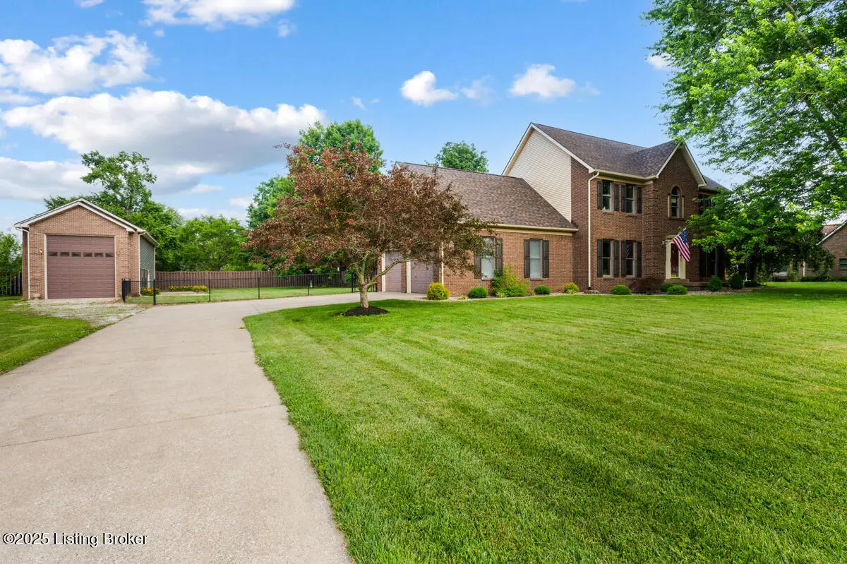 245 Thoroughbred Ln, Elizabethtown, KY 42701 - Image #1