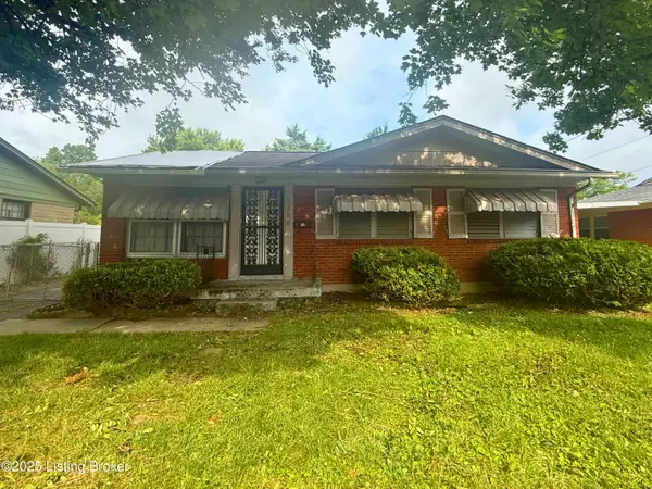 1206 Fairland Pl, Louisville, KY 40211