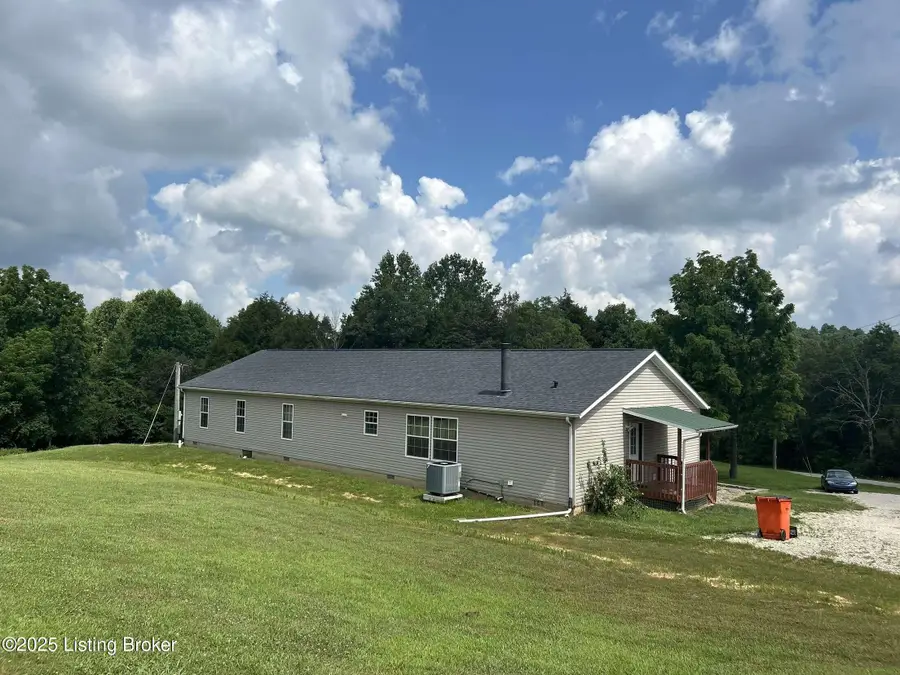1775 Needham Rd, Eastview, KY 42732 - Image #2