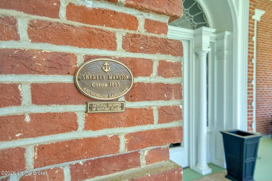 2106 Homewood Dr, Louisville, KY 40223 - Image #3