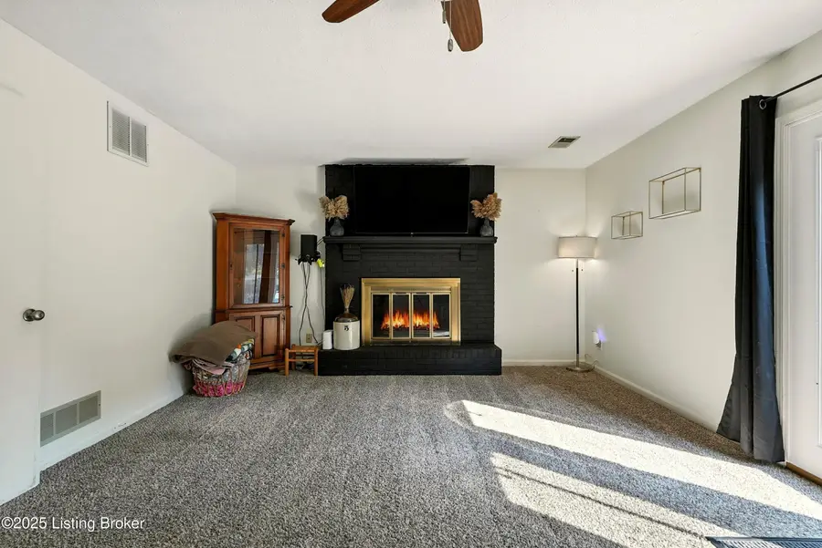 3622 Doe Run Way, New Albany, IN 47150 - Image #3