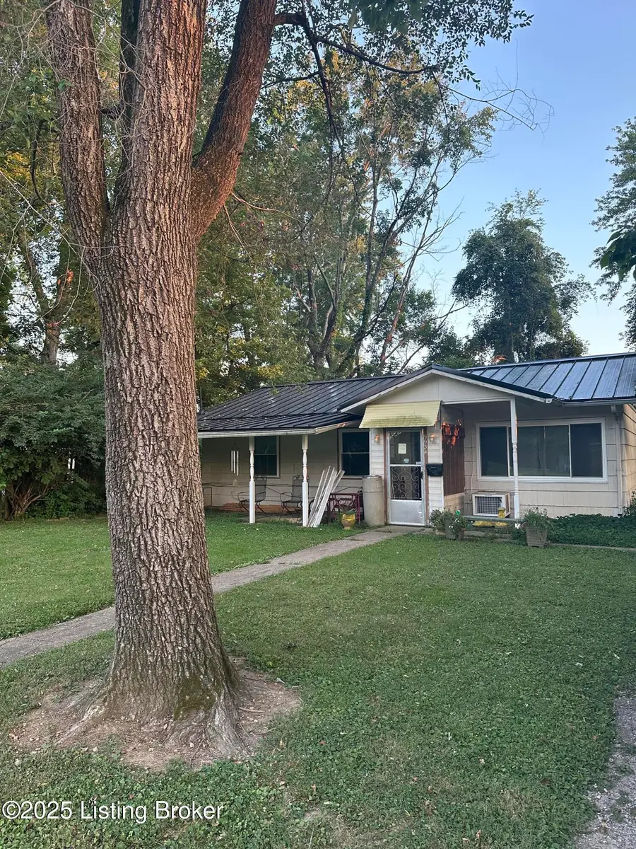 9934 Appollo Ct, Louisville, KY 40272 - Image #2