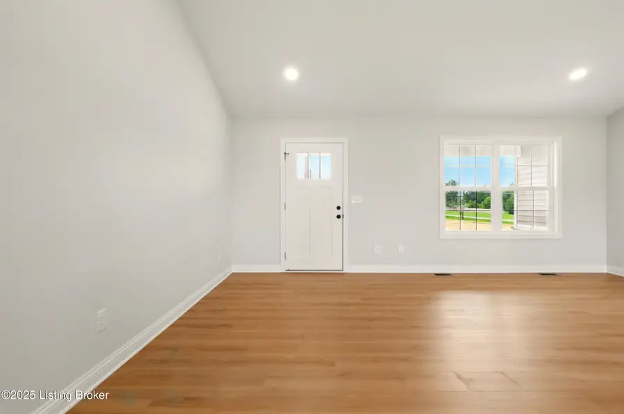 37 Gene Ln, Ekron, KY 40117 - Image #3