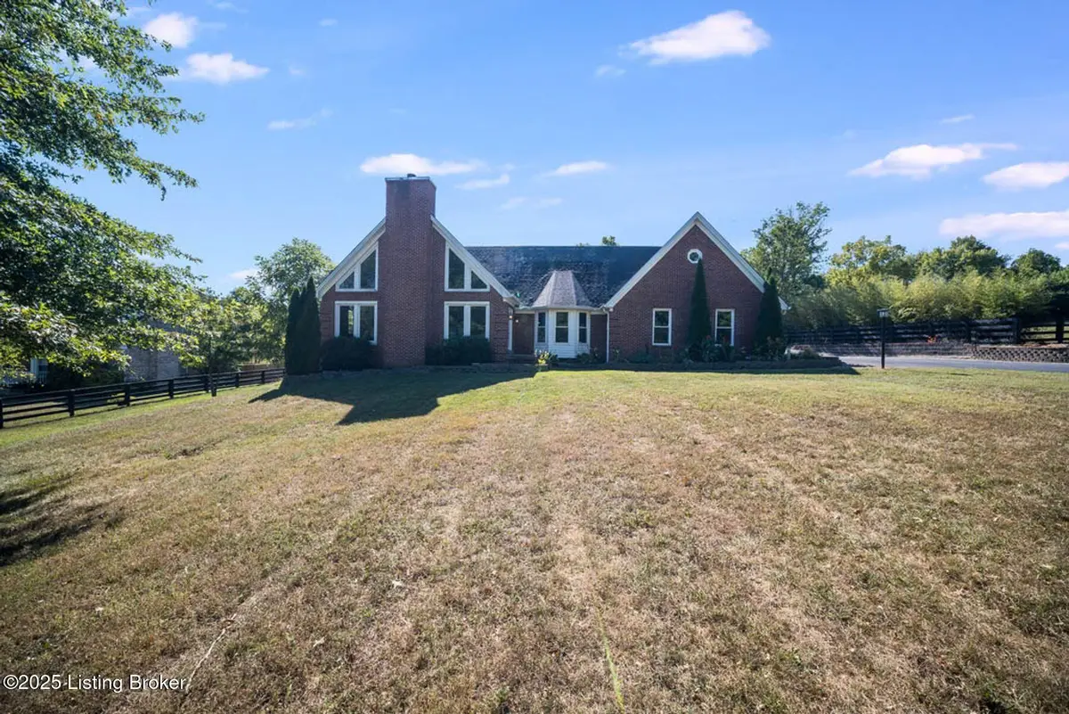 265 Cedar Creek Rd, Shepherdsville, KY 40165 - Image #1