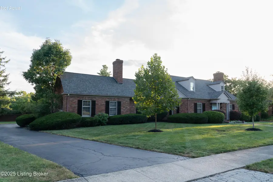 768 Cottage Grove Ln, Lexington, KY 40502 - #3
