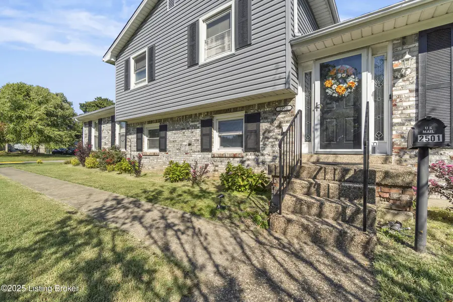 2501 Foxy Poise Rd, Louisville, KY 40220 - Image #2