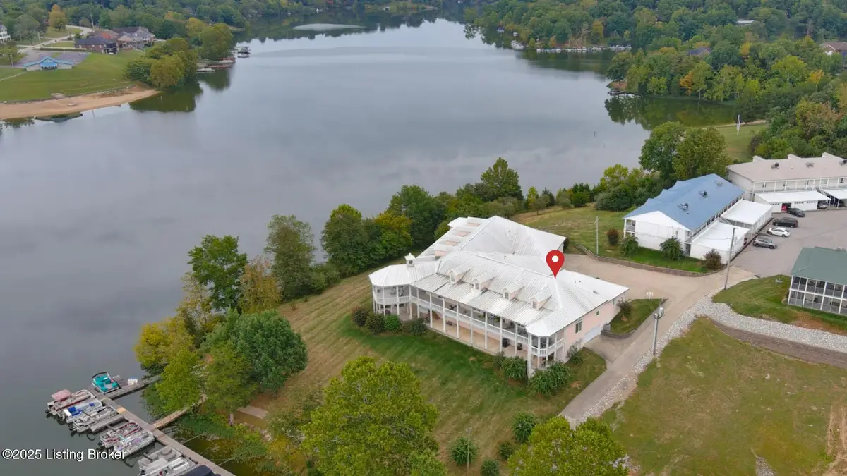 158 Lookout Dr, Brandenburg, KY 40108 - Image #1