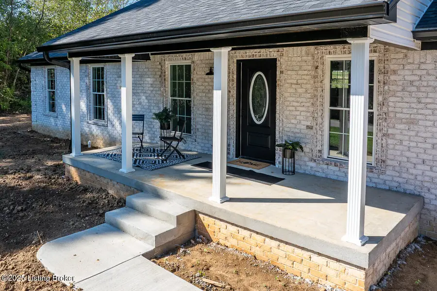 3451 Sportsman Lake Rd, Elizabethtown, KY 42701 - #2