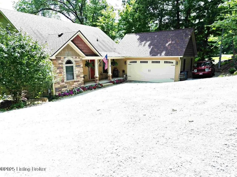 525 N Riverbend Rd, Leitchfield, KY 42754 - Image #3