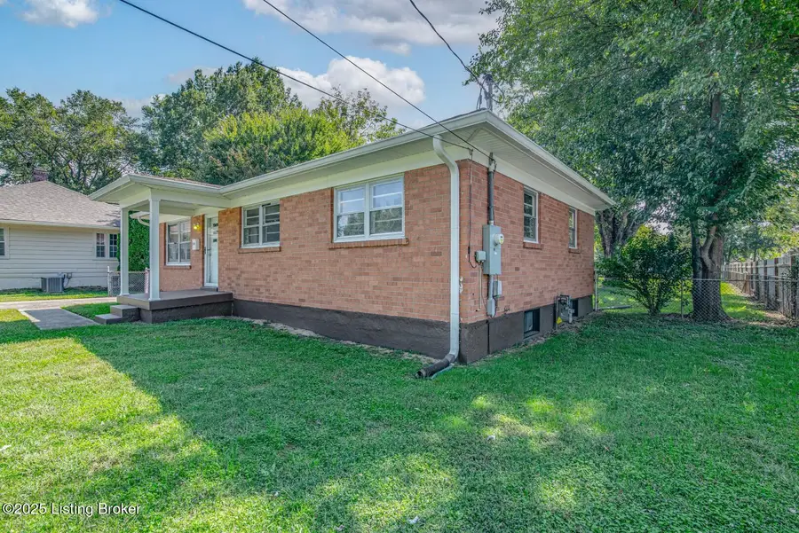 5008 Greenwood Rd, Louisville, KY 40258 - Image #3