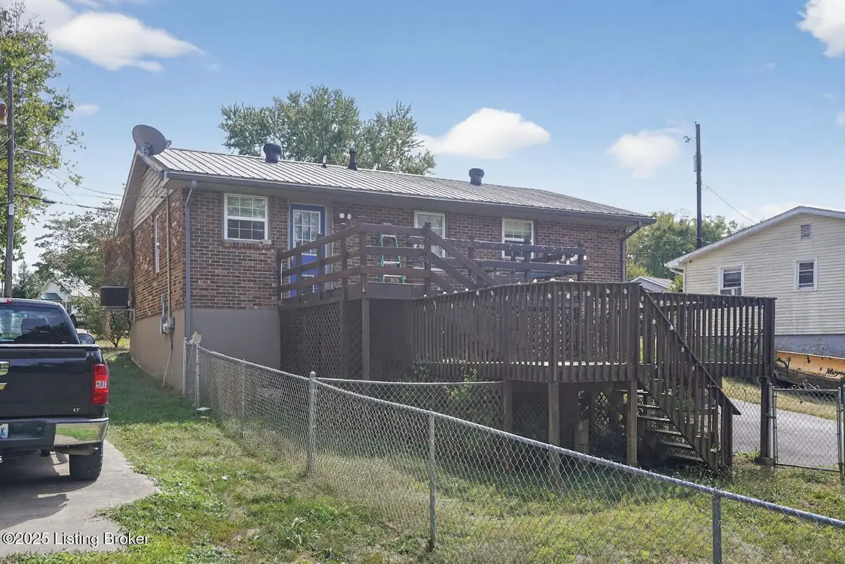 405 Chambers St, Paris, KY 40361 - Image #1