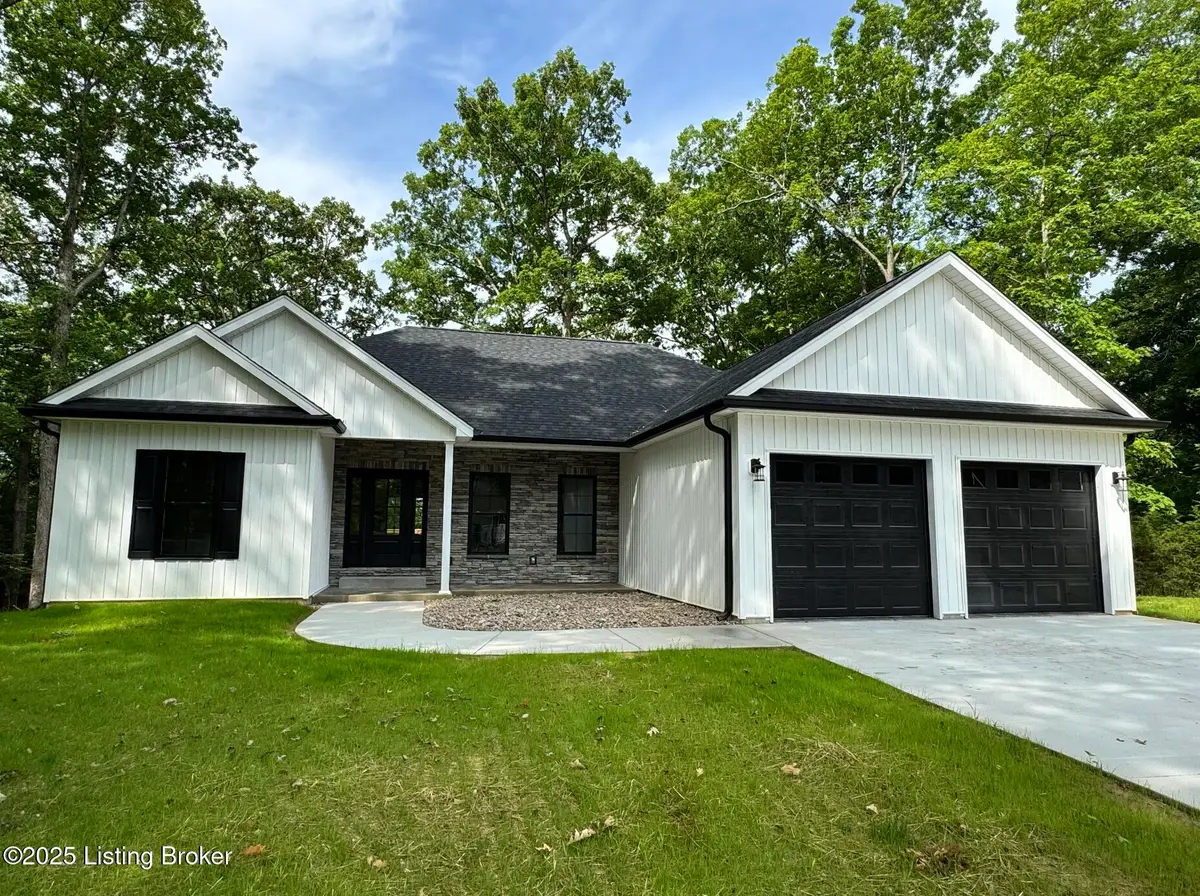 57 Malvern Ct, Brandenburg, KY 40108 - Image #1