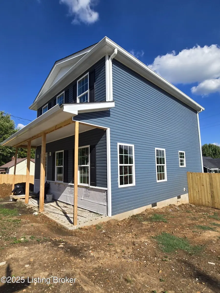 215 E Brown St, Elizabethtown, KY 42701 - Image #3