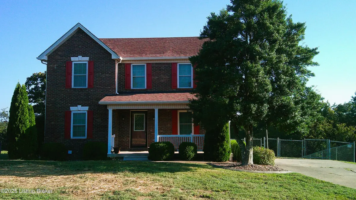 138 Sapphire Ct, Bardstown, KY 40004 - Image #1