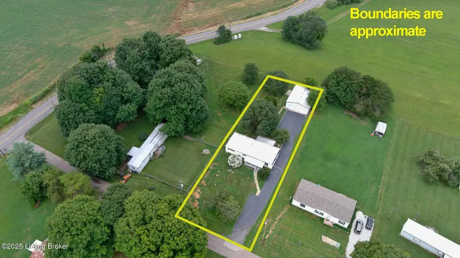 43 Mcfarlin Ln, Vine Grove, KY 40175 - Image #2