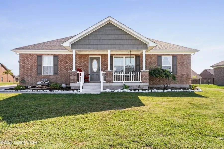 310 Oak Hill Ct, Bardstown, KY 40004 - Image #2