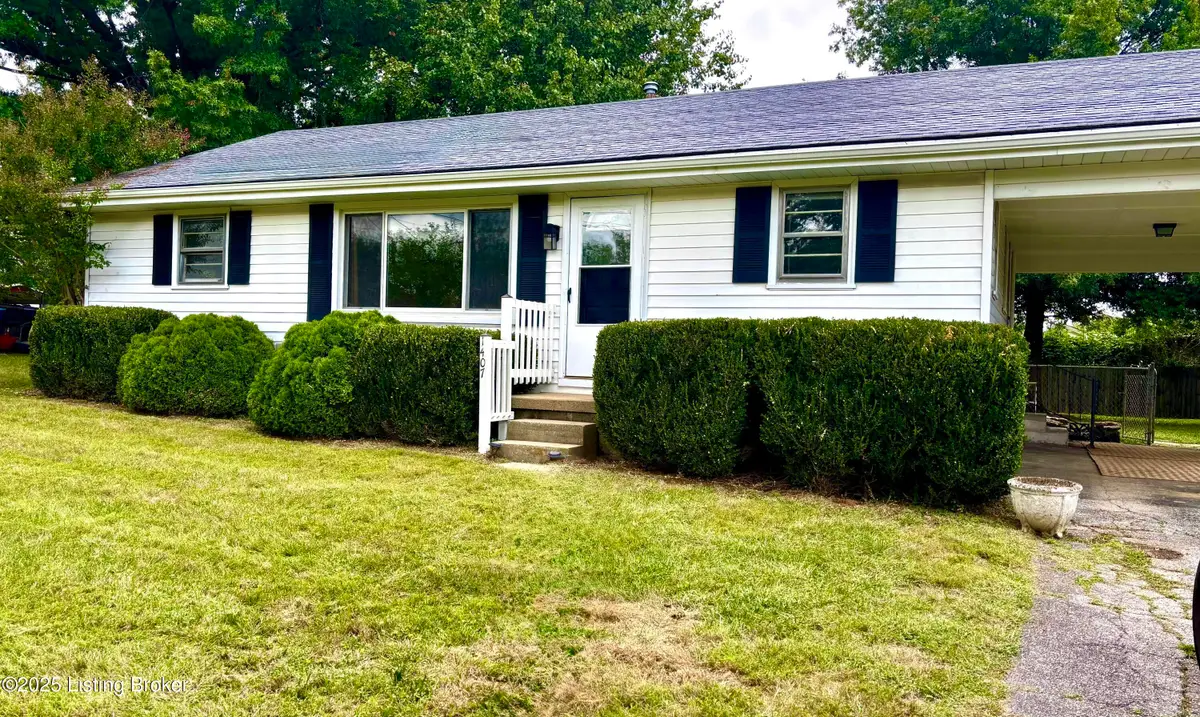 1407 Dotland Cir, Shelbyville, KY 40065 - Image #1