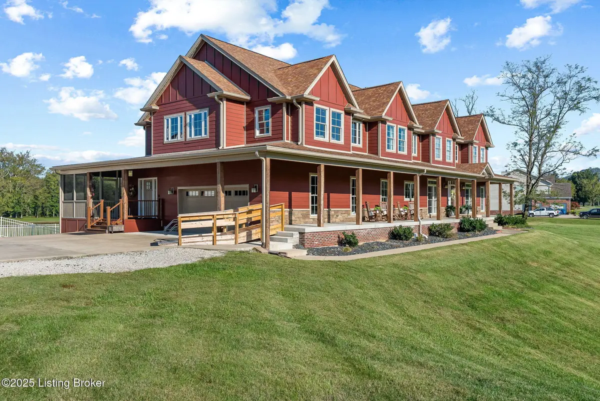 13804 1/2 Medora Rd, Louisville, KY 40272 - Image #1