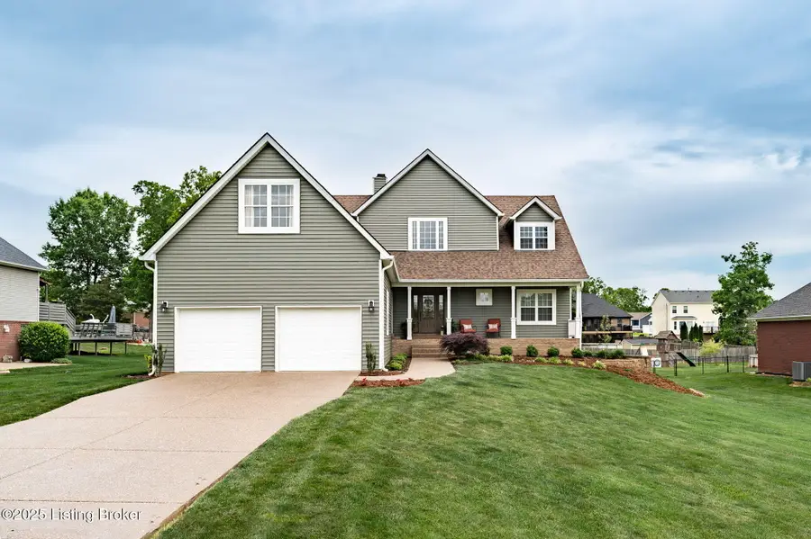 182 Burlwood Cir, Mount Washington, KY 40047 - Image #2