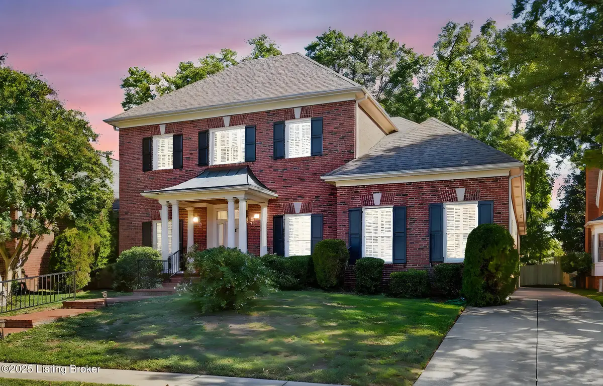 215 Coralberry Rd, Louisville, KY 40207 - #1