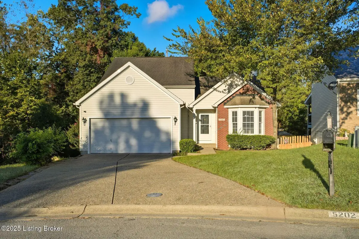 5202 Rainmaker Ct, Louisville, KY 40229 - Image #1