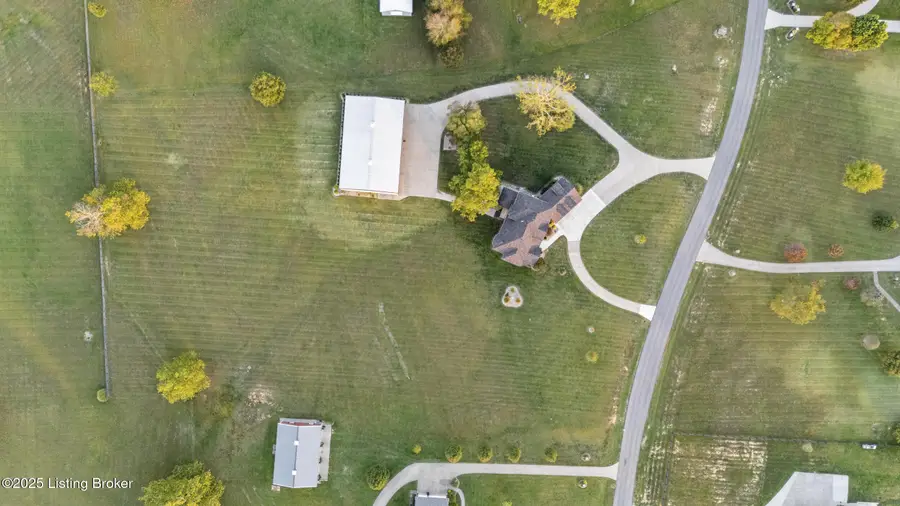 10240 Saddle Pointe Dr, Louisville, KY 40291 - Image #3