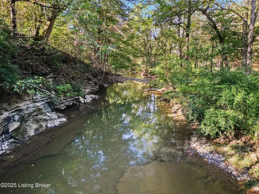 140 Bluegrass Dr, Taylorsville, KY 40071 - Image #3