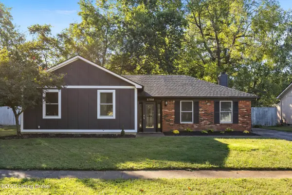 3708 Bartlett Ct, Louisville, KY 40218