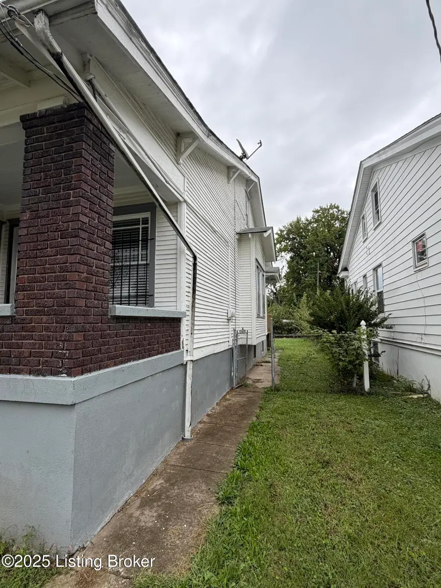 633 Cecil Ave, Louisville, KY 40211 - Image #3