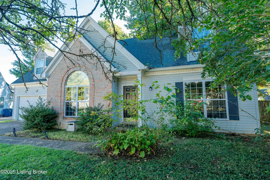 8608 Raintree Cir, Pewee Valley, KY 40056 - Image #3